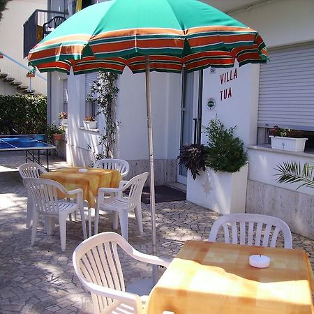 Hotel Villa Tua Riccione Luaran gambar